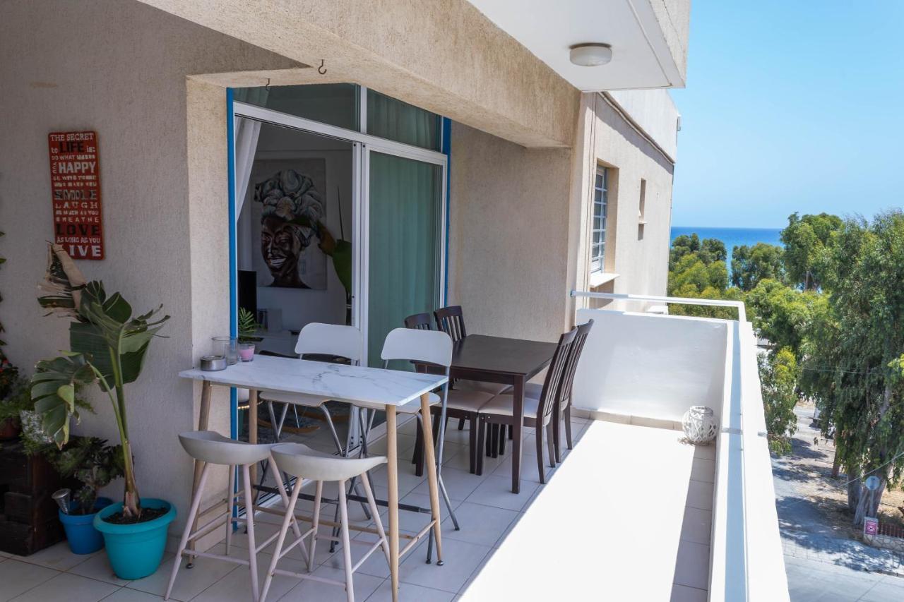 Seaview Harmony Apartment Larnaca Exterior photo